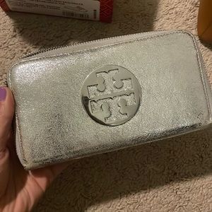 Tory Burch Silver Wallet